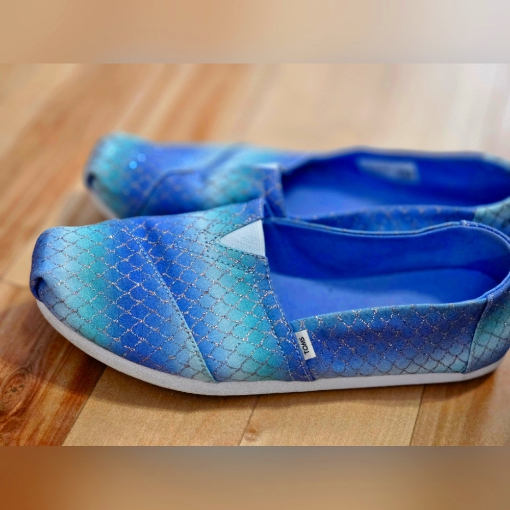 Toms shoes